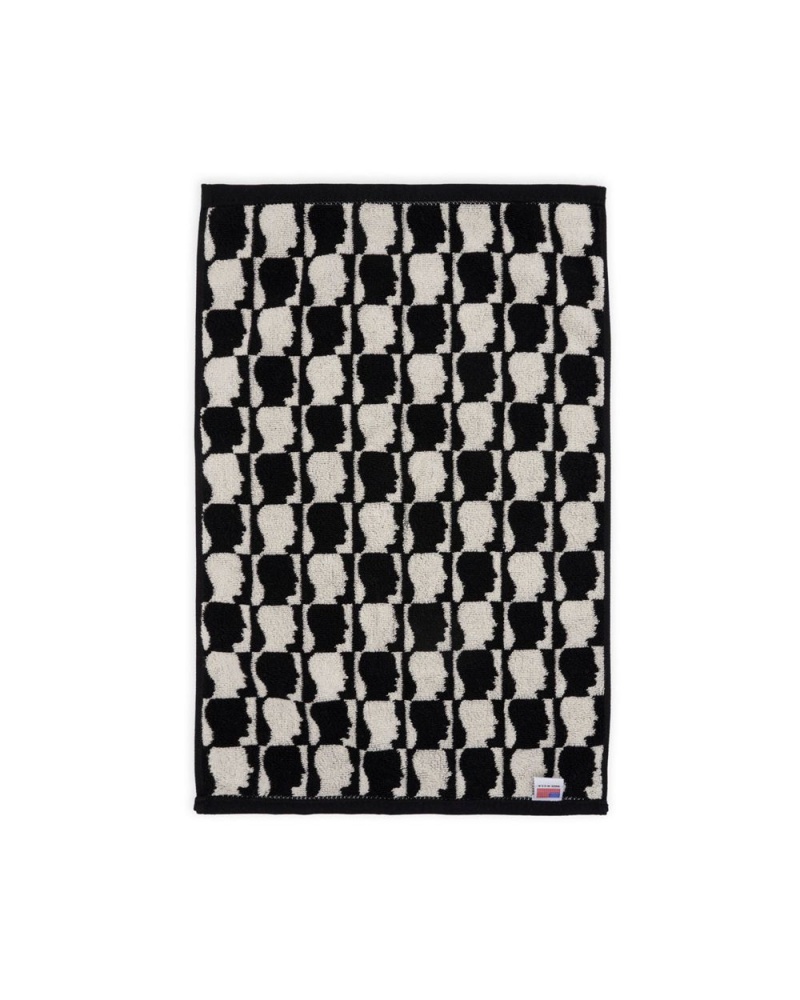 Black Brain Dead Checkered Logo Head Hand Towel | AU 0764938-YD