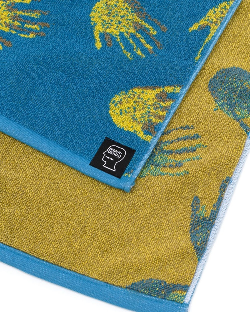 Blue Brain Dead X Gotcha Sand Hands Towel | AU 1074259-GR