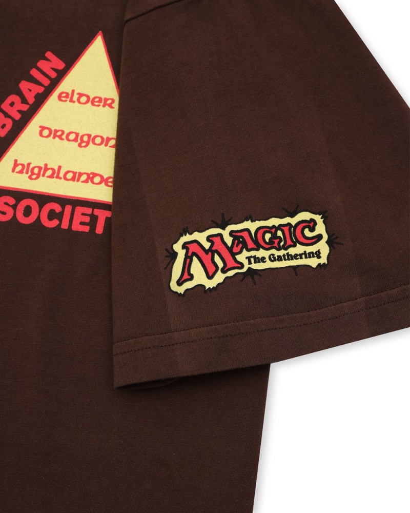 Brown Brain Dead X Magic: The Gathering Deadly Encounters! Powerful Cards T-Shirt | AU 8571932-BV