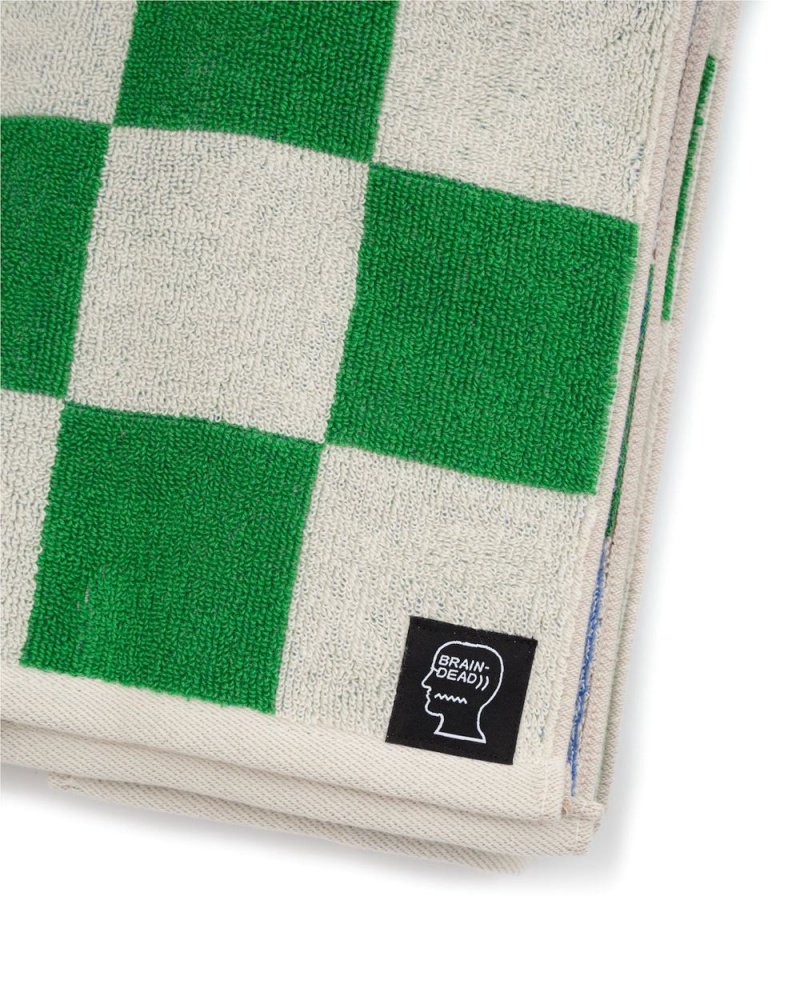 Green Brain Dead Checkered Beach Towel | AU 0854739-WH